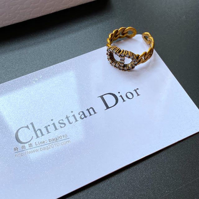 Dior飾品 迪奧經典熱銷款CD鑲嵌鑽戒指  zgd1459